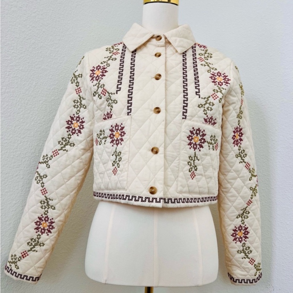 Christian Lacroix White Quilted Bomber Jacket with Floral Cross-Stitch - Picture 2 of 7